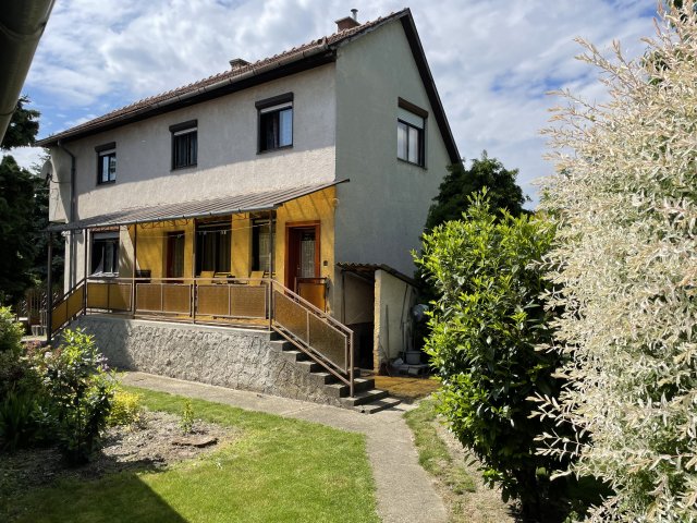 Eladó családi ház, Ráckevén 64.9 M Ft, 3 szobás