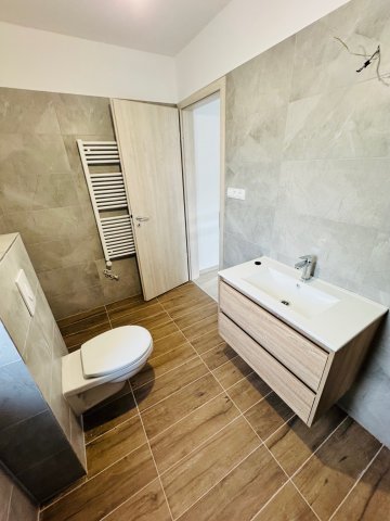 Eladó családi ház, Vácrátóton 79.9 M Ft, 4 szobás