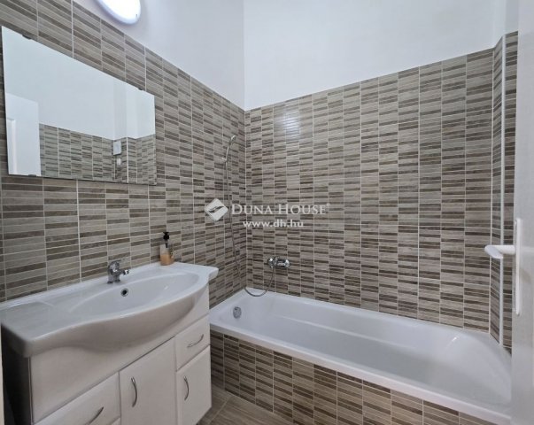 Eladó téglalakás, Budapesten, XIX. kerületben 41.25 M Ft