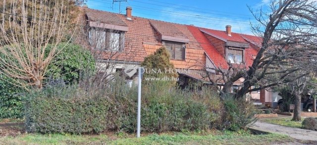 Eladó családi ház, Villányban 51 M Ft, 6 szobás