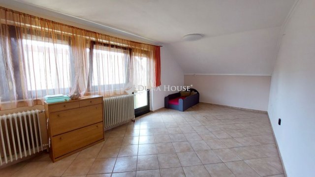 Eladó családi ház, Budapesten, XX. kerületben 120 M Ft, 7 szobás