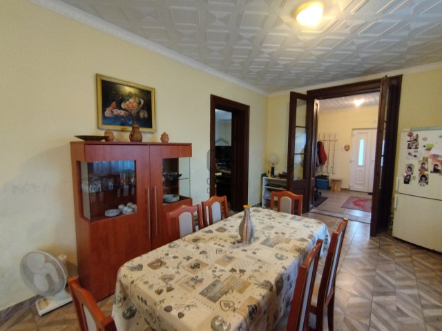 Eladó családi ház, Nagykőrösön 33.9 M Ft, 2 szobás