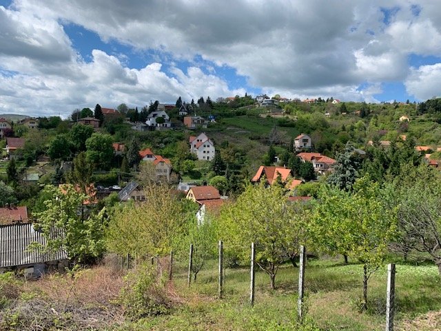 Eladó telek, Pécsett 72 M Ft / költözzbe.hu