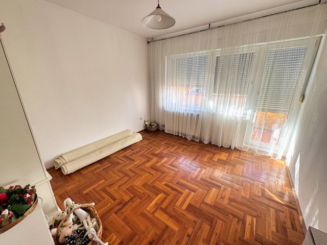 Eladó sorház, Székesfehérvárott 88 M Ft, 5 szobás