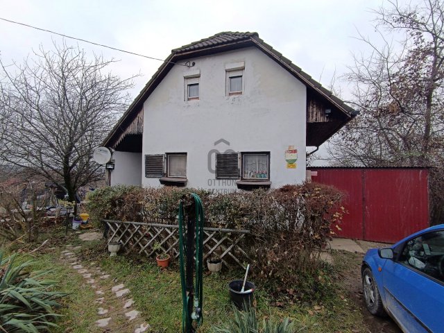Eladó családi ház, Biatorbágyon 38.5 M Ft, 3 szobás