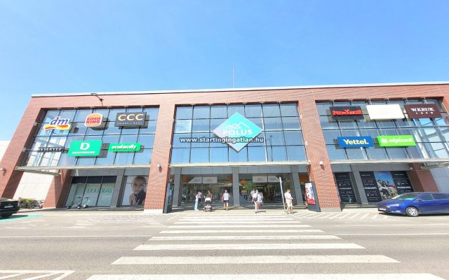 Eladó üzlethelyiség, Budapesten, XV. kerületben 45 M Ft