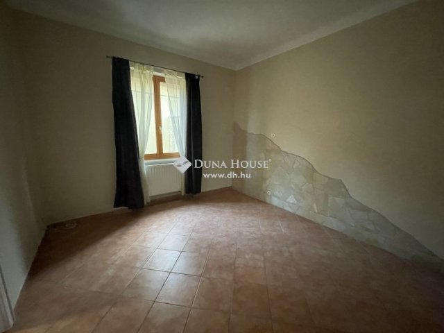 Eladó családi ház, Kecskeméten 89 M Ft, 4 szobás