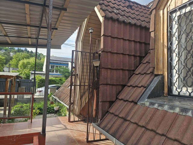 Eladó családi ház, Szentendrén 59.9 M Ft, 1+2 szobás