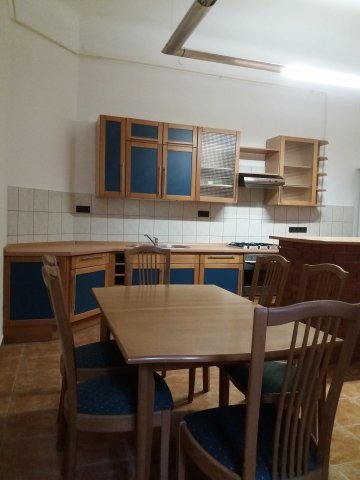 Kiadó téglalakás, albérlet, Budapesten, VIII. kerületben
