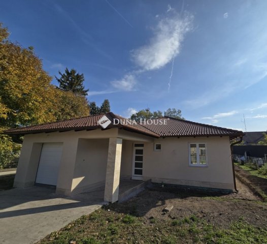 Eladó családi ház, Lepsényben 79.9 M Ft, 4 szobás