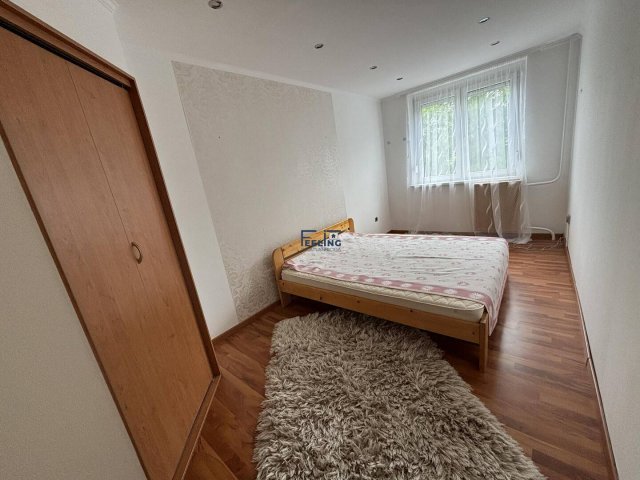 Kiadó téglalakás, albérlet, Tatán 200 E Ft / hó, 3 szobás