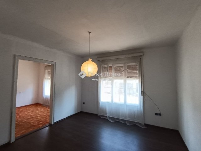Eladó családi ház, Budapesten, XVIII. kerületben 66.9 M Ft