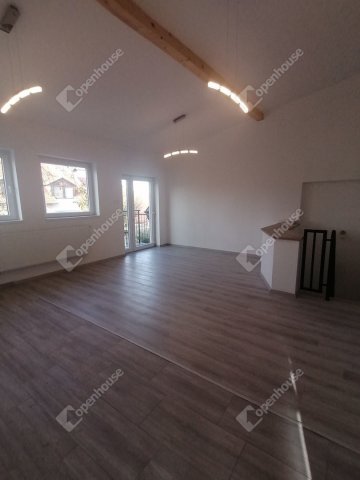 Eladó családi ház, Győrött 92 M Ft, 7 szobás