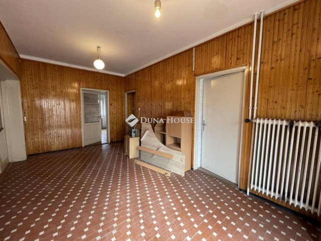 Eladó családi ház, Nagykőrösön 49.9 M Ft, 5 szobás