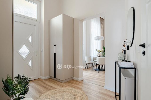 Eladó téglalakás, Budapesten, I. kerületben 126.9 M Ft
