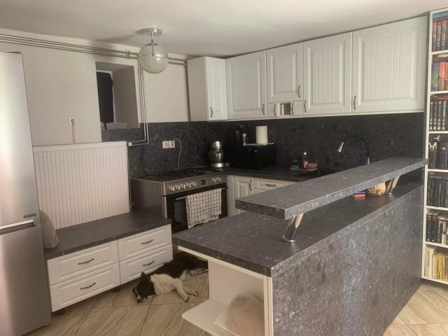 Eladó családi ház, Sárbogárdon 39.9 M Ft, 3 szobás