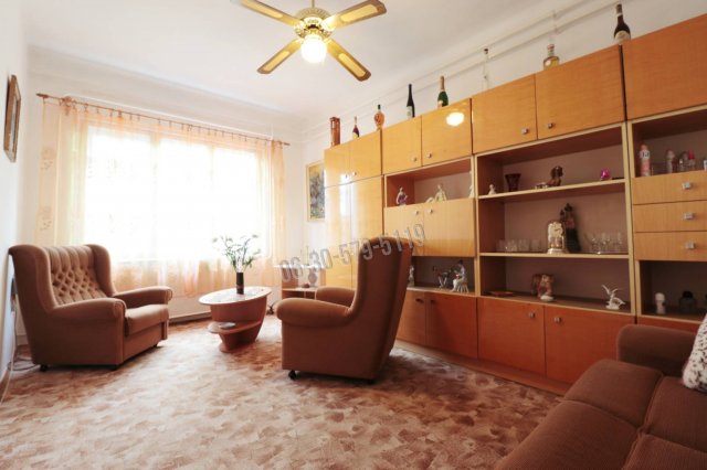 Eladó családi ház, Orosházán 24.9 M Ft, 3 szobás