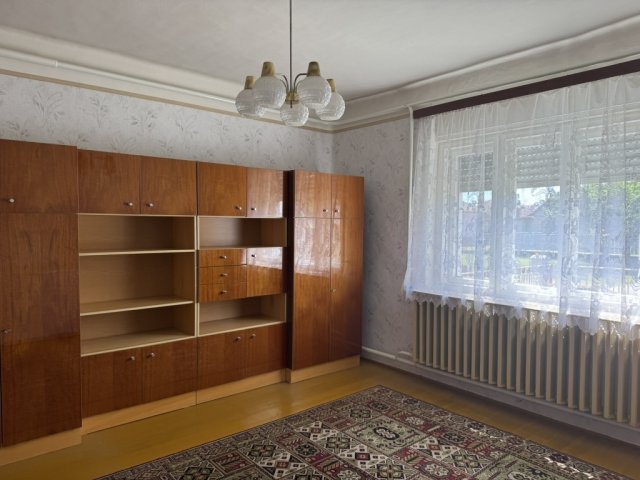 Eladó családi ház, Jászszentandráson 23.9 M Ft, 3 szobás