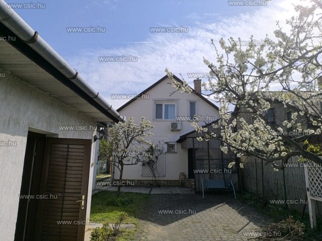 Eladó családi ház, Budapesten, XVIII. kerületben 114.9 M Ft