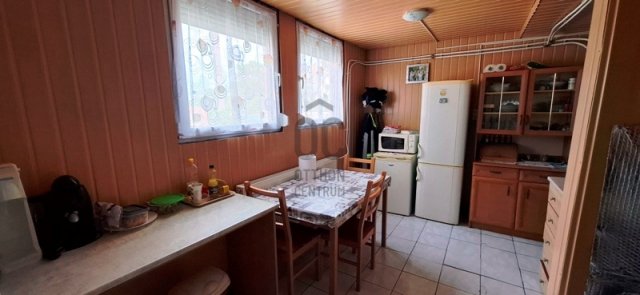 Eladó családi ház, Szabadbattyánban 27.5 M Ft, 2 szobás