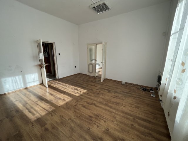 Eladó ipari ingatlan, Nyíregyházán 28 M Ft