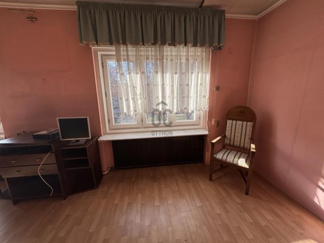 Eladó családi ház, Budapesten, XIV. kerületben 195 M Ft