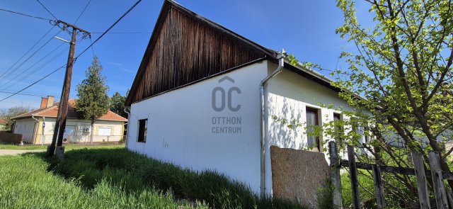 Eladó családi ház, Tiszacsegén 18.9 M Ft, 3 szobás