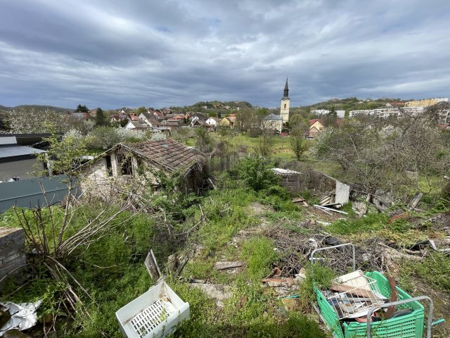 Eladó családi ház, Szekszárdon 29 M Ft, 3 szobás