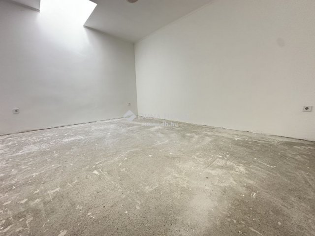 Eladó családi ház, Dunaharasztin 82.5 M Ft, 4 szobás