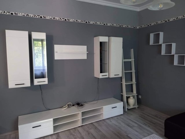 Kiadó téglalakás, albérlet, Győrött 200 E Ft / hó, 2 szobás