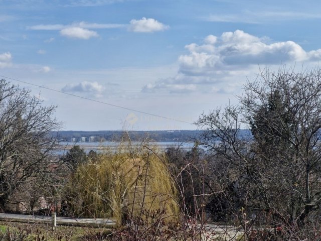 Eladó telek, Sukorón 56 M Ft / költözzbe.hu