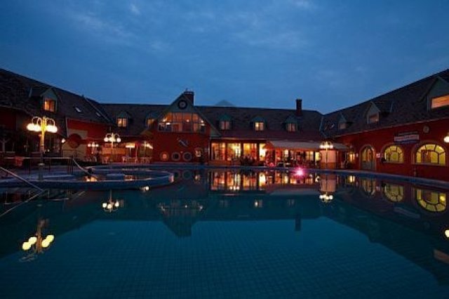 Eladó hotel, Érden 609.5 M Ft / költözzbe.hu