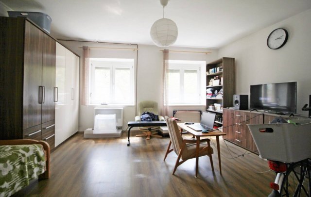 Eladó téglalakás, Dombóváron 11 M Ft, 1 szobás