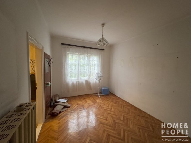 Eladó családi ház, Makón 38 M Ft, 4 szobás