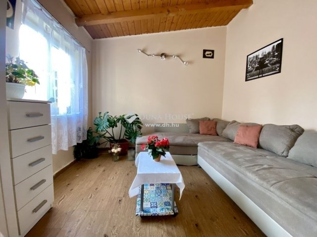Eladó ikerház, Budapesten, XX. kerületben 120 M Ft, 6 szobás