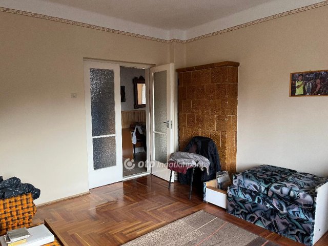Eladó családi ház, Besenyőtelken 29.9 M Ft, 3 szobás