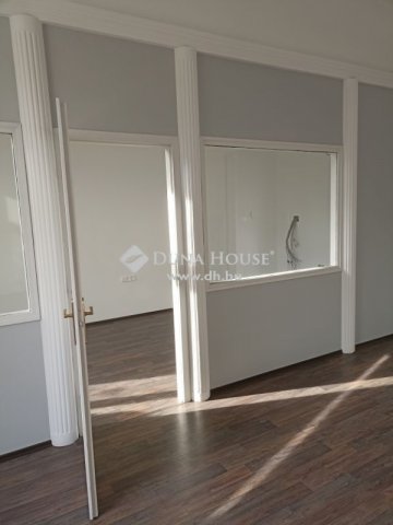 Kiadó iroda, Zalaegerszegen 180 E Ft / hó / költözzbe.hu