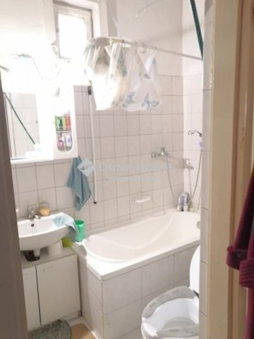 Eladó téglalakás, Budapesten, XXI. kerületben 39.9 M Ft
