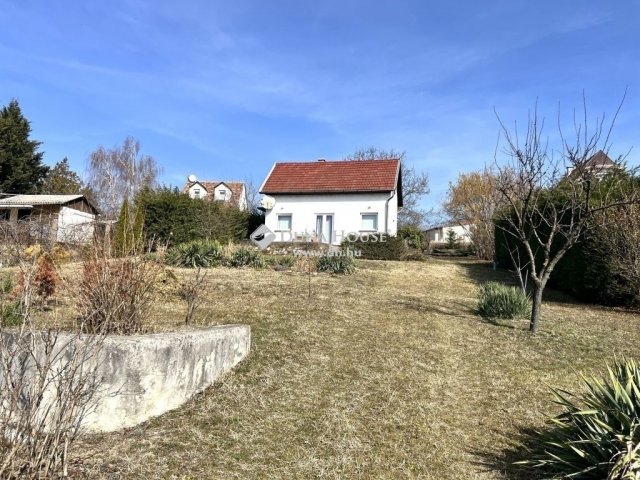 Eladó családi ház, Fóton 47.9 M Ft, 2 szobás