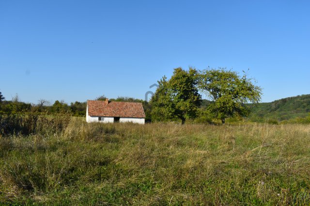 Eladó nyaraló, Holládon 4.5 M Ft, 3 szobás