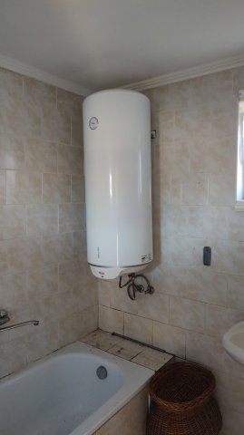 Eladó családi ház, Varsányon 13 M Ft, 3 szobás