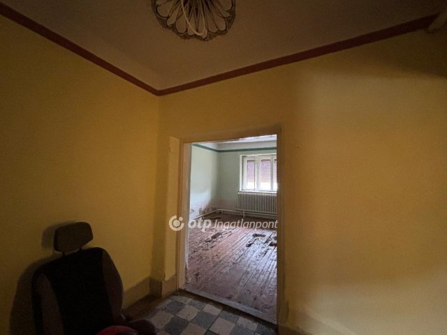 Eladó családi ház, Kisvárdán 21.9 M Ft, 3 szobás