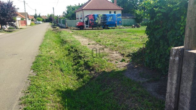 Eladó telek, Hatvanban 35 M Ft / költözzbe.hu
