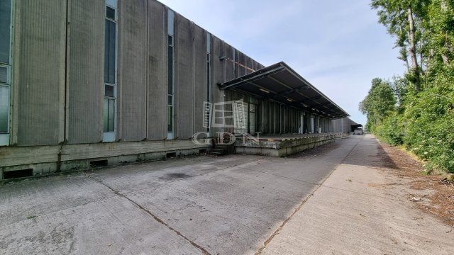 Kiadó ipari ingatlan, Székesfehérvárott 275 E Ft / hó