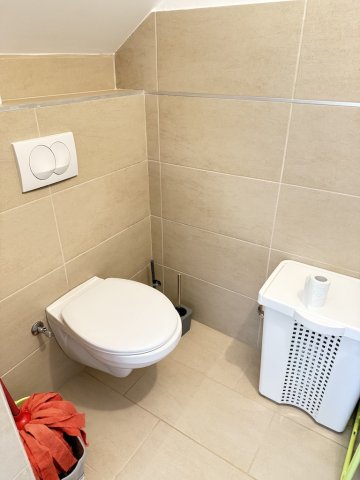 Kiadó téglalakás, albérlet, Pakson 180 E Ft / hó, 1 szobás