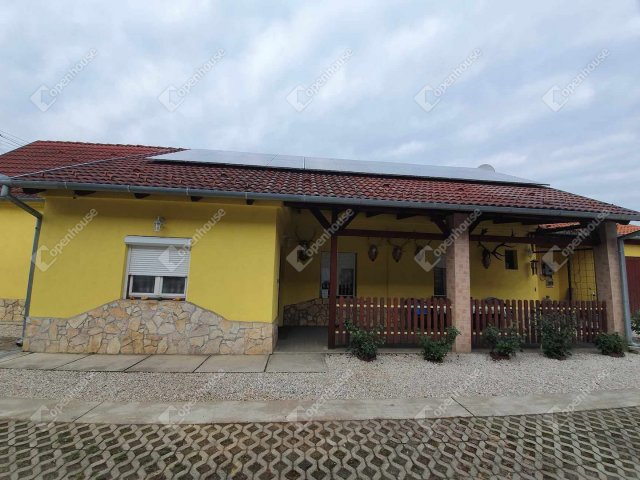 Eladó családi ház, Darányban 31.9 M Ft, 3 szobás