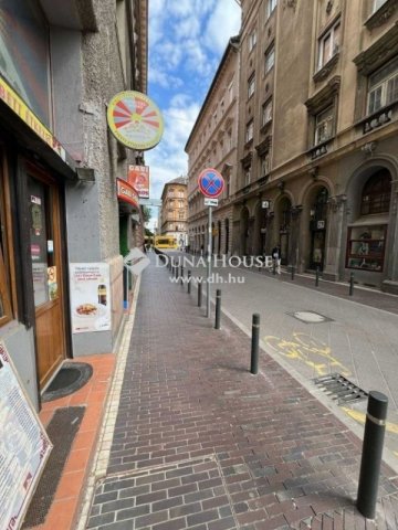 Eladó téglalakás, Budapesten, IX. kerületben 33.9 M Ft, 1 szobás