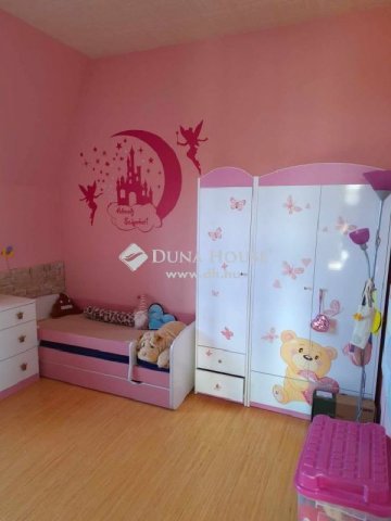 Eladó családi ház, Budapesten, XXI. kerületben 162.5 M Ft