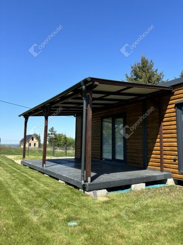 Eladó nyaraló, Győrújbaráton 29.9 M Ft, 2 szobás