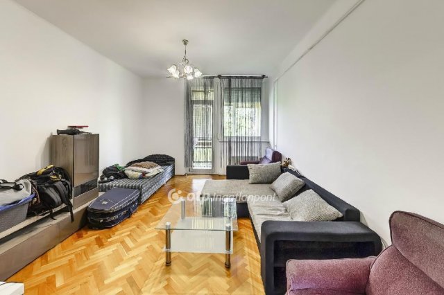 Eladó téglalakás, Egerben 36.9 M Ft, 2 szobás